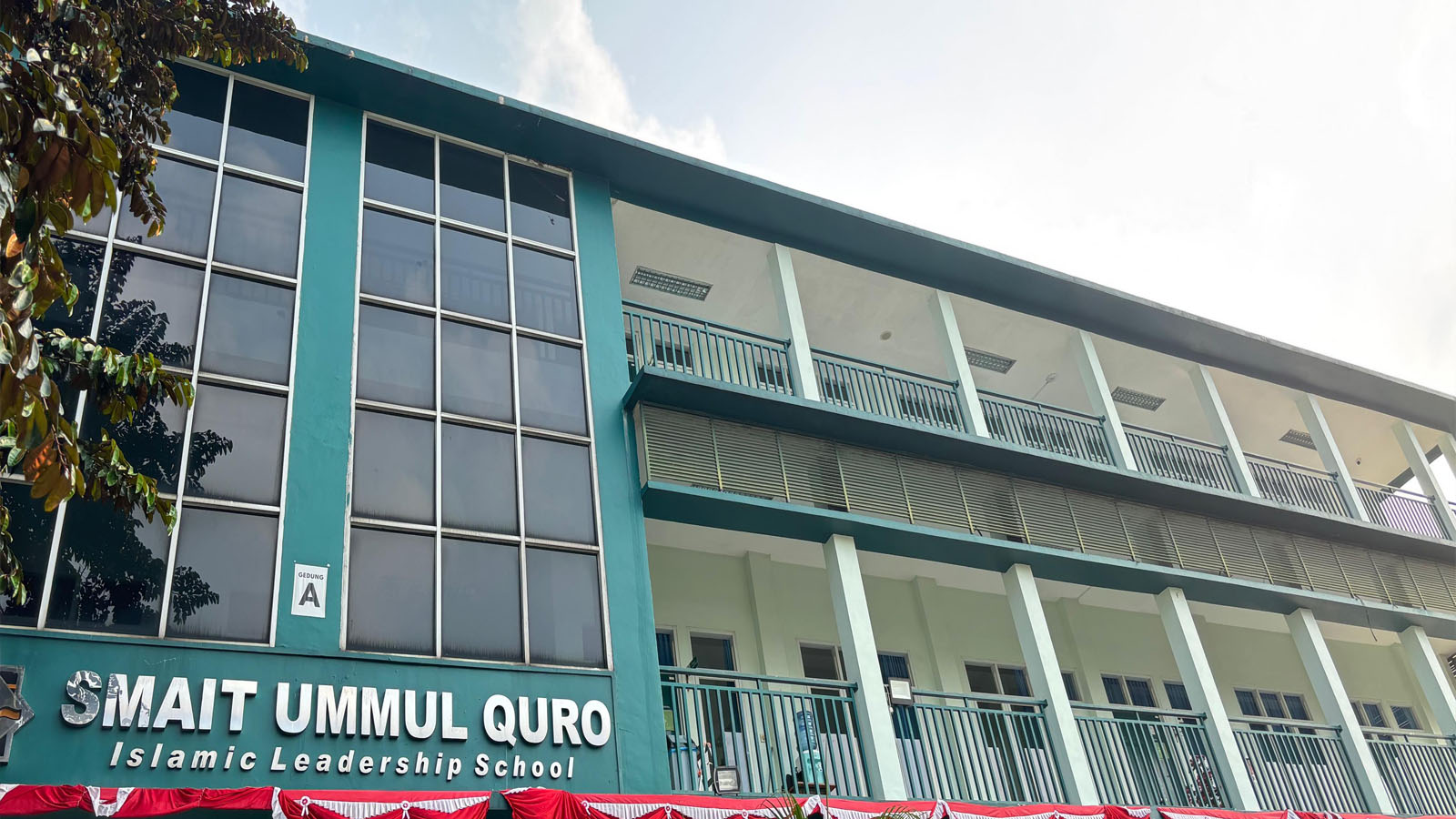 Mutu Lulusan SMAIT Ummul Quro Bogor